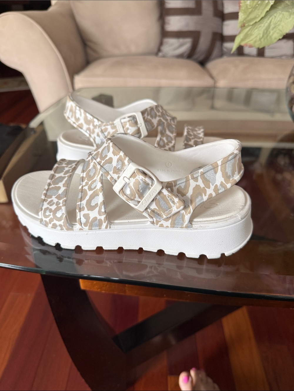 Skechers Women’s White and Beige Leopard Print Sandals - Picture 6 of 6